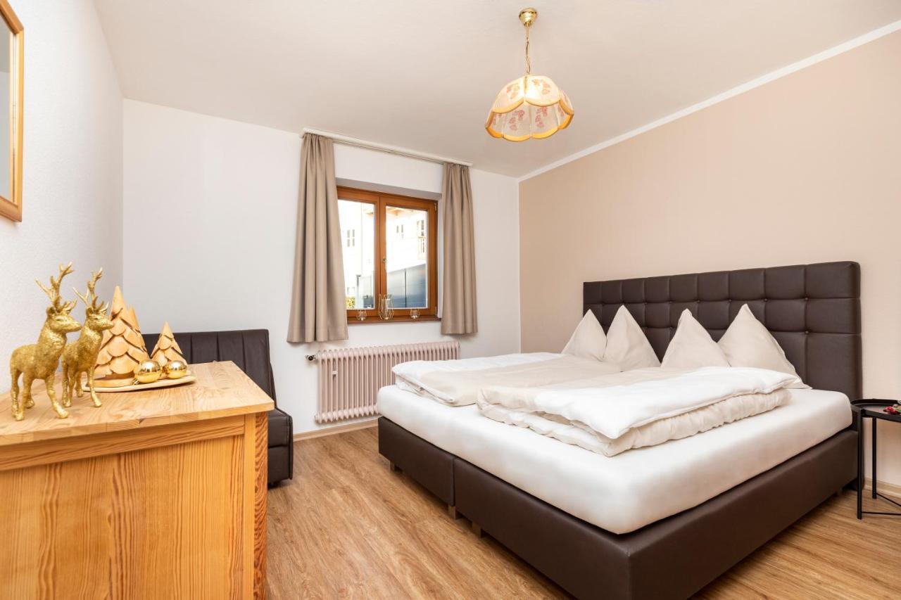 Herzerl-Chalet Appartements Flachau Ngoại thất bức ảnh